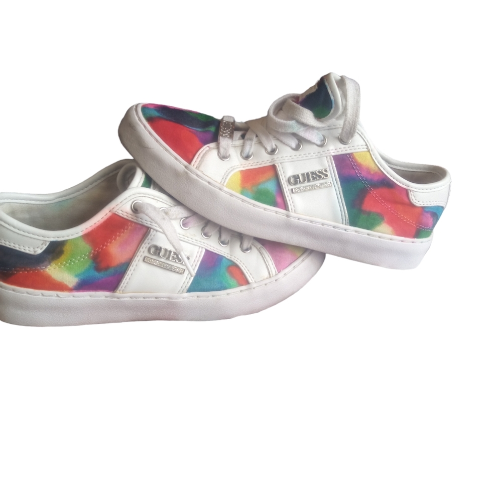 GUESS customized rainbow shows - Picture 2 of 8